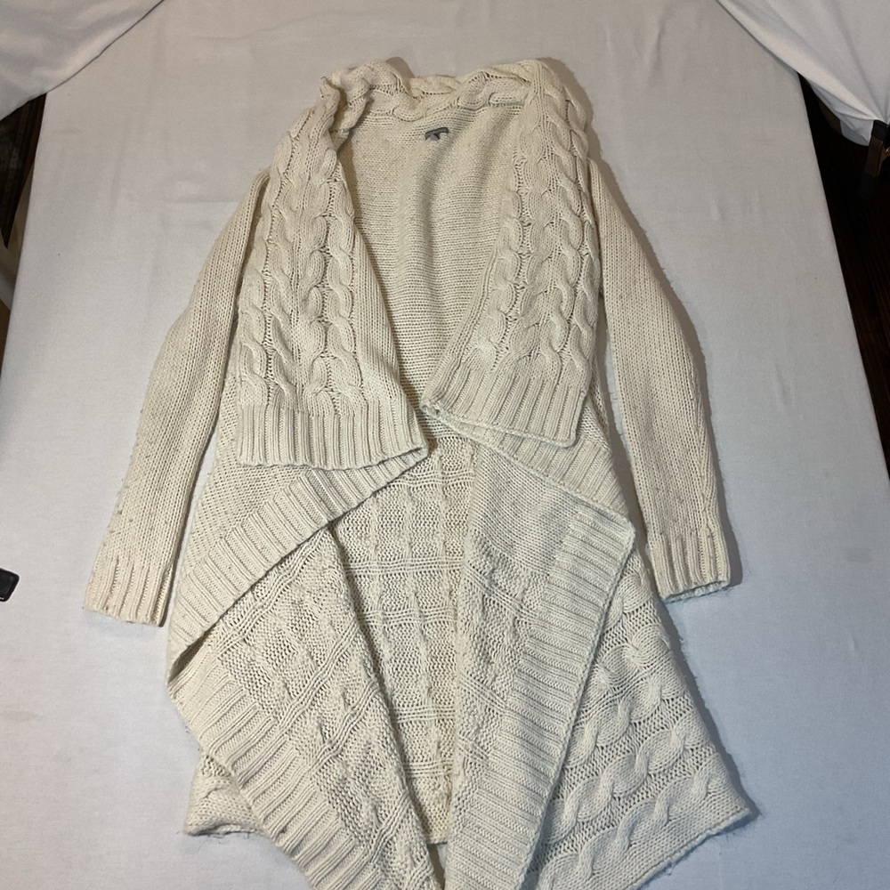 Charlotte Russe Open Draped Cream Carrdigan Cape Knit Long Sleeve, Size XS